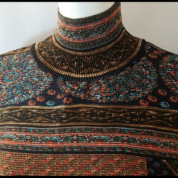 Stunning Egyptian Inspired Print mini dress - Picture 3 of 6